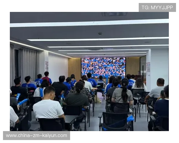 球迷看台行为规范教育活动获得积极反馈，球赛看台